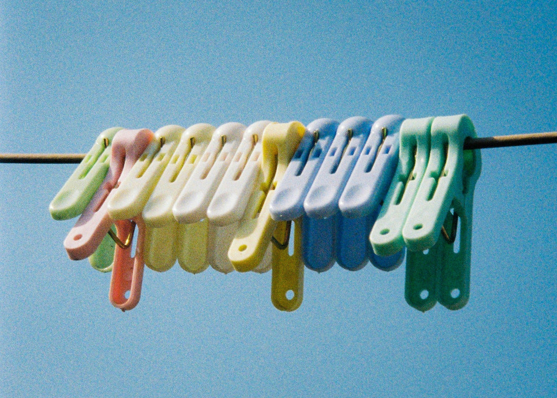 Eco-Friendly Laundry Detergent: What It Is, How It Works, and Better Low-Waste Options