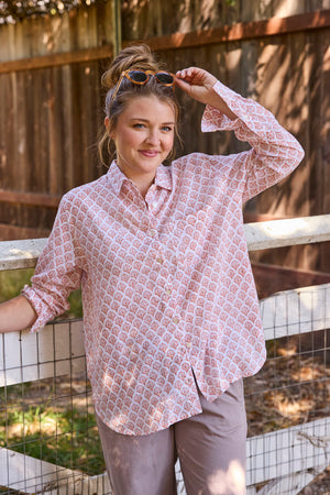 Good Boyfriend Shirt - Sunflower in Desert Flower