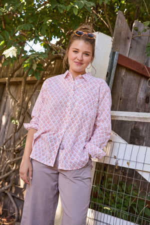 Good Boyfriend Shirt - Sunflower in Desert Flower
