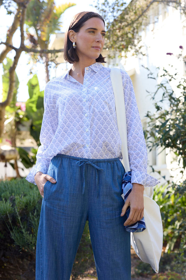 Good Boyfriend Shirt - Sunflower Cornflower Blue