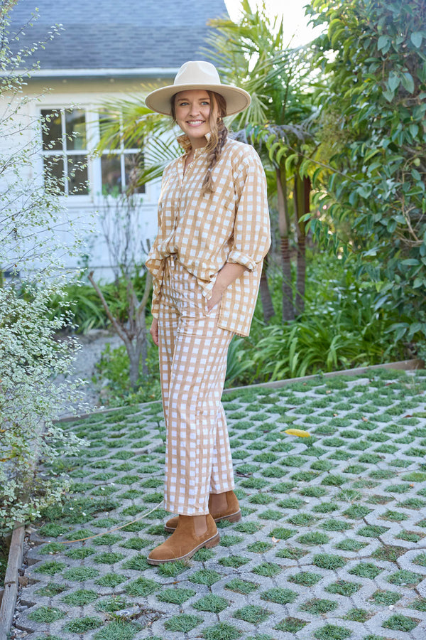 Relaxed Boyfriend Shirt - Gingham Picnic Baked Clay