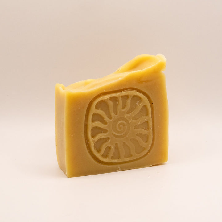 the honeybee tallow soap bar