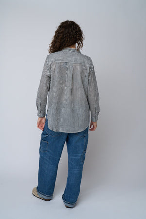 Good Boyfriend Shirt - Menswear Stripe Black