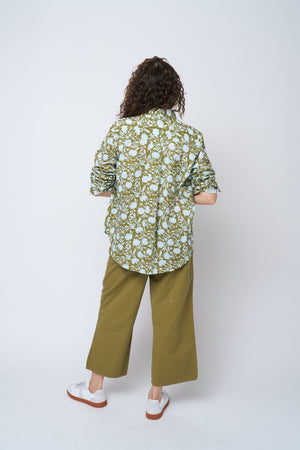 Good Boyfriend Shirt - Floral Escape Olive Oil & Cerulean