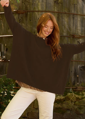 Nantucket Boxy Recycled Cashmere Sweater - Chocolate