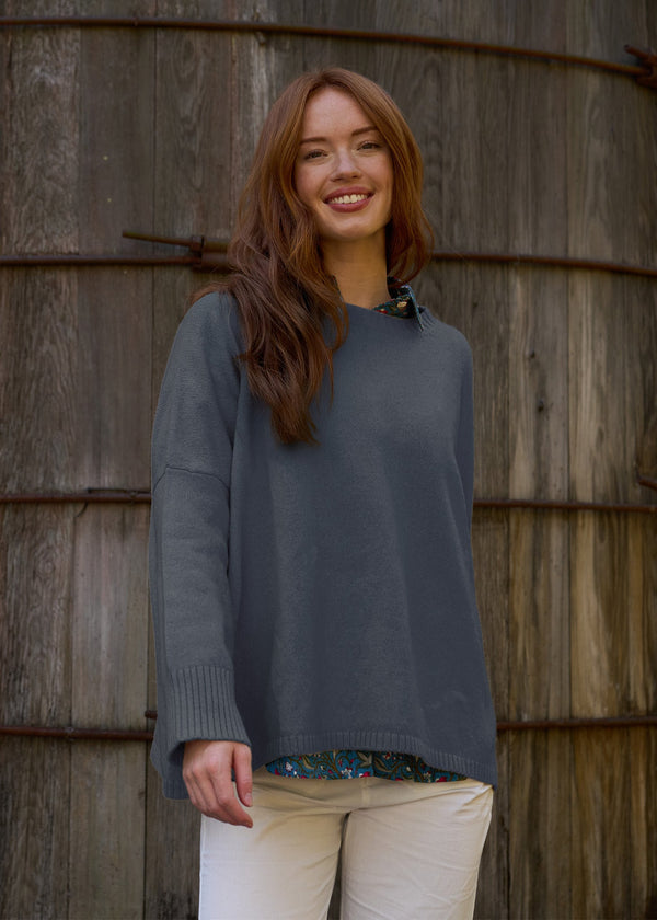 Nantucket Boxy Recycled Cashmere Sweater - Charcoal