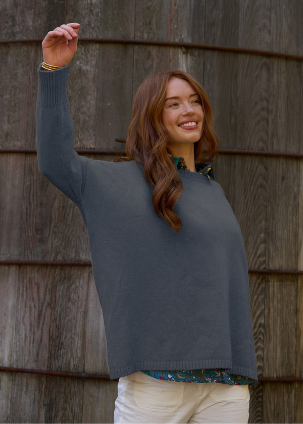 Nantucket Boxy Recycled Cashmere Sweater - Charcoal