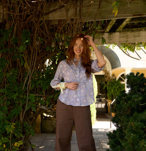Good Girlfriend Shirt with Ruffle Trim Floral Escape Bluebird/Pinecone
