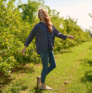 Relaxed Boyfriend Shirt - Gingham Picnic Overdye Milk Chocolate
