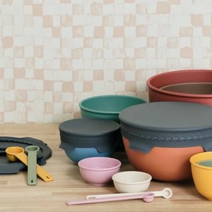 Baking Accessories - Measuring Duo and Lids Bundle