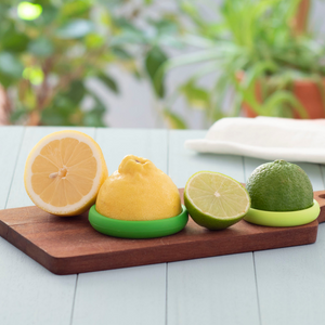 Set of 2 Food Huggers - Citrus Saver