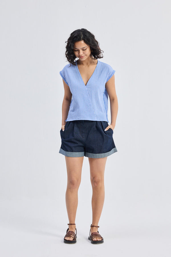 Boxy V-neck Top with Fray Detail