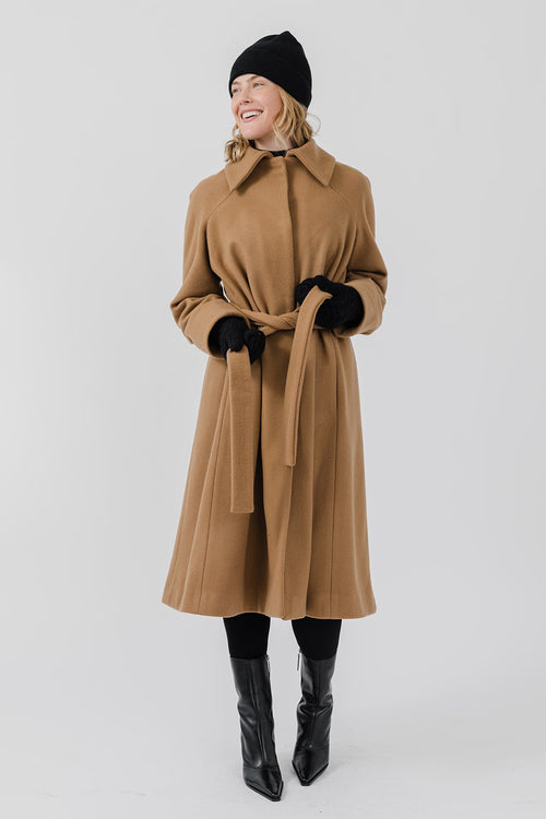 The Mag Mile - Wool Coat in Camel