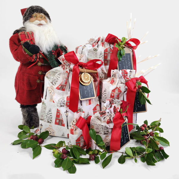 Christmas Cottages (Reusable Gift Bag Set)