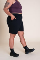 EveryBODY Shorts in Black