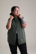 Wilder Vest in Forest