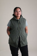 Wilder Vest in Forest