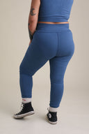 Yoga Leggings in Azure