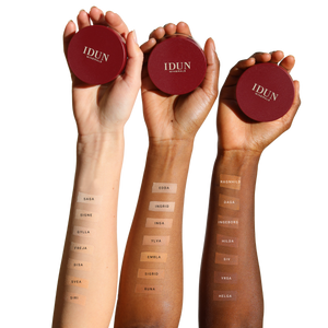 MINERAL POWDER FOUNDATION