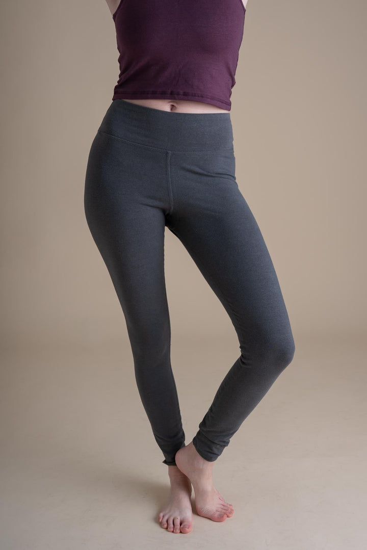 Yoga Leggings in Concrete