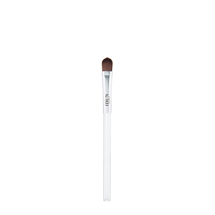 EYESHADOW BRUSH