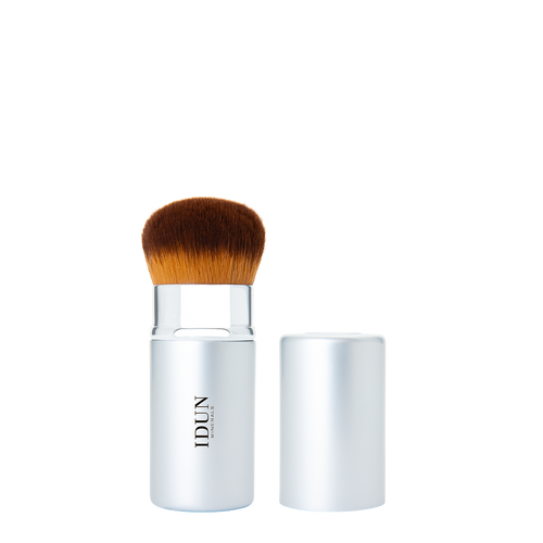Retractable Kabuki brush