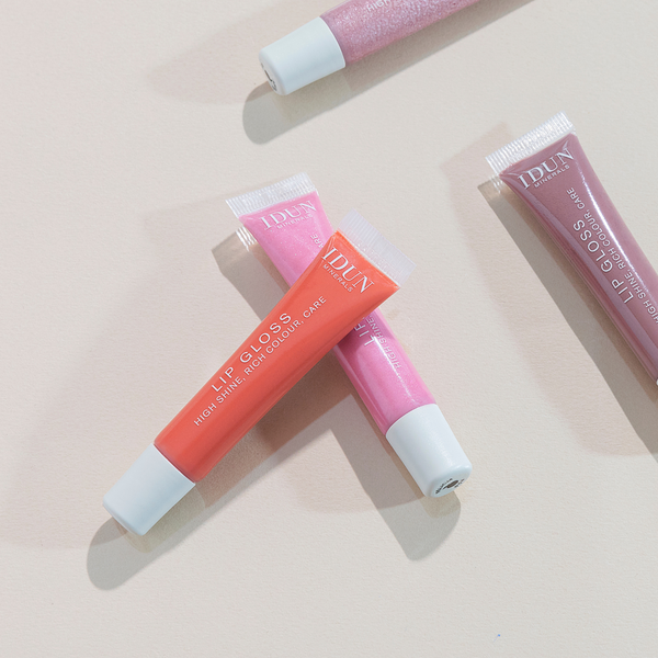 LIP GLOSS