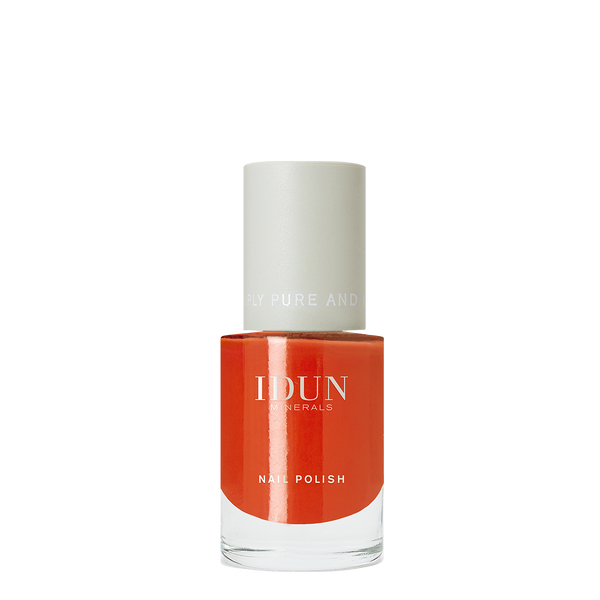 NAIL POLISH