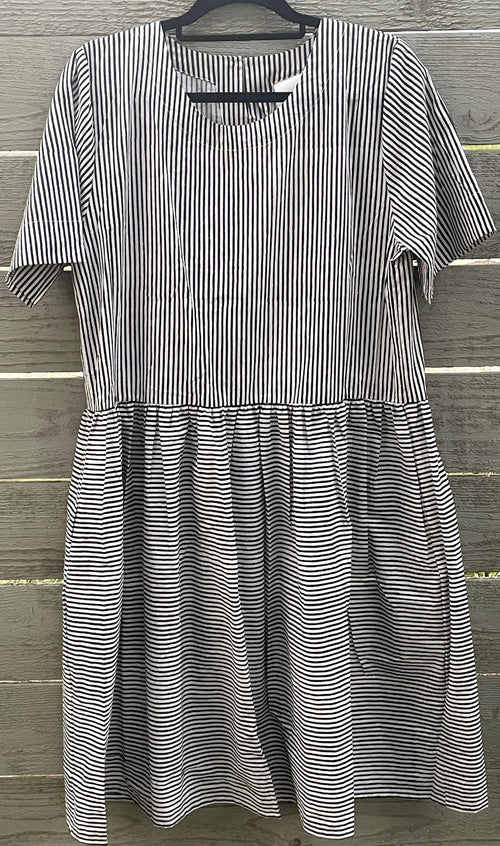 Hudson Dress - Menswear Stripe Black