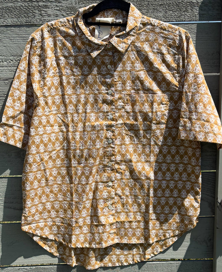 Good Boyfriend Short Sleeve Shirt - Bee Happy Honeycomb