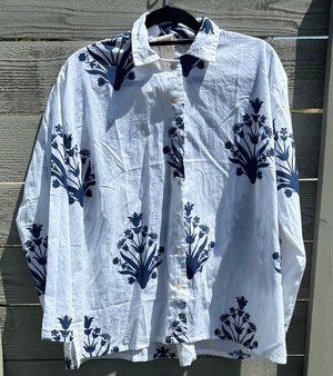 Relaxed Boyfriend Shirt - Cameo Floral True Navy