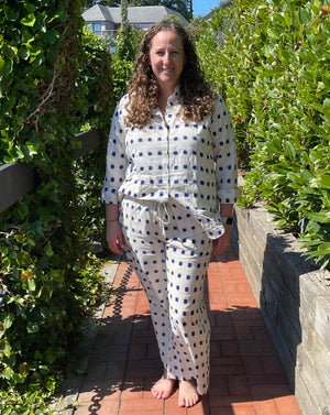Good Boyfriend Shirt with Mandarin Collar - Ikat Squares Natural Cobalt
