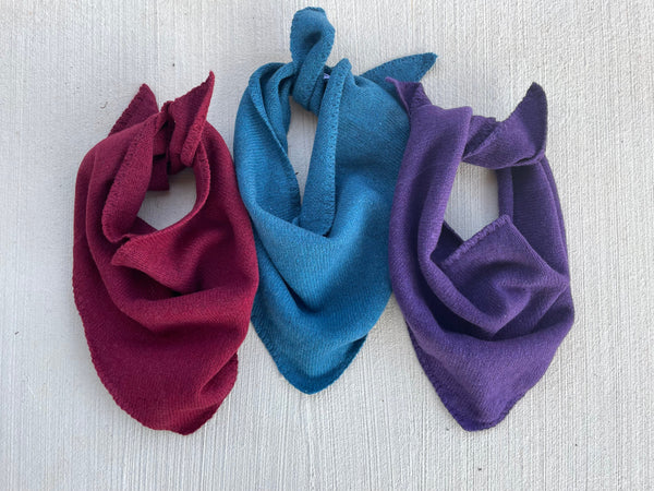 Newport Triangle Recycled Cashmere Scarf - Bordeaux