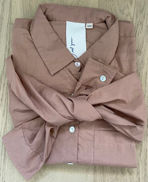 Good Boyfriend Shirt - Mocha