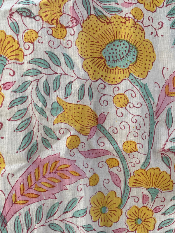 Good Boyfriend Shirt - Somerset Floral