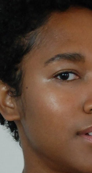 Illumi Cream Vegan Highlighter Stick