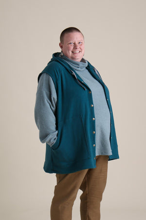 Wilder Vest in Marine