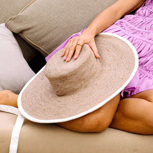 LOLO Wide-brim Jute Boater Hat in Natural Beige