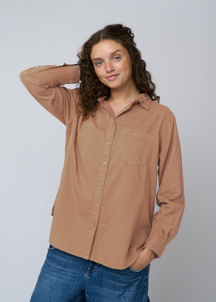 Good Boyfriend Shirt - Mocha