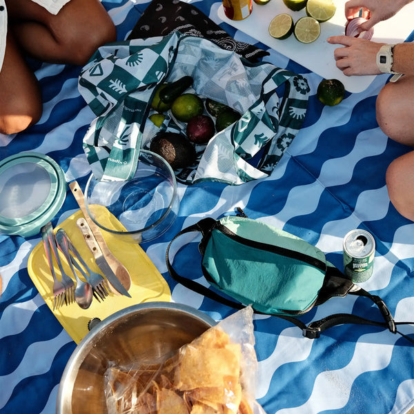 Fanny Pack: Horizon Teal Ocean