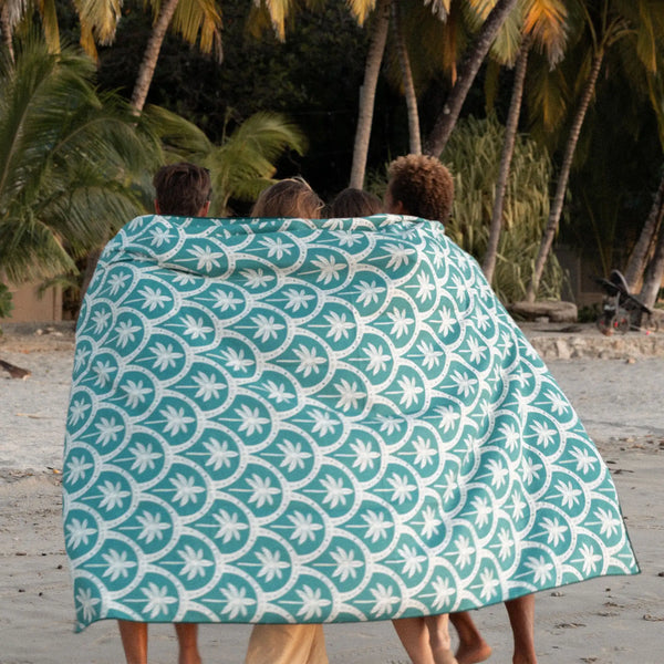 Blanket Towel: Palms Resort Teal Ocean