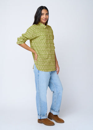 Good Boyfriend Shirt - Bee Happy Olive