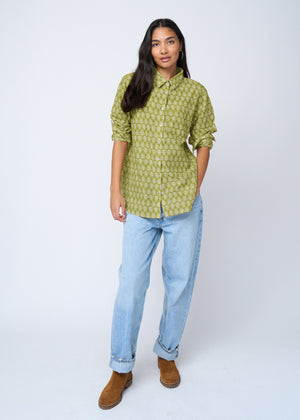 Good Boyfriend Shirt - Bee Happy Olive