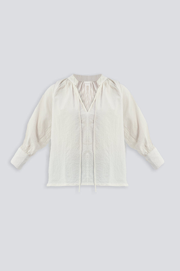 Relaxed Fit Top with Front-tie in Cream