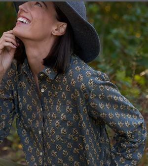 Good Boyfriend Shirt - Rockport Floral Charcoal