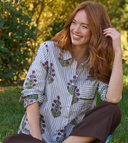 Good Boyfriend Shirt - Palm Cove Floral Dove Grey
