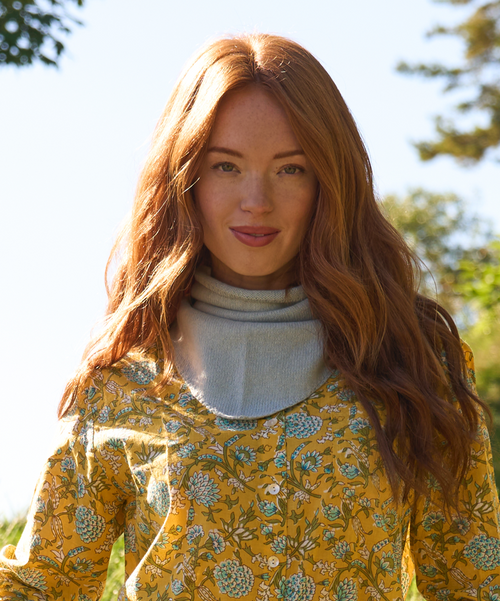 Newport Triangle Recycled Cashmere Scarf - Ice Blue