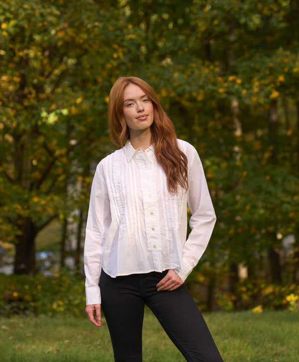 Good Girlfriend Shirt with Tux Trim White