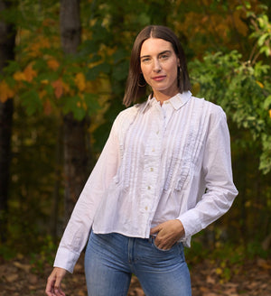 Good Girlfriend Shirt with Tux Trim White