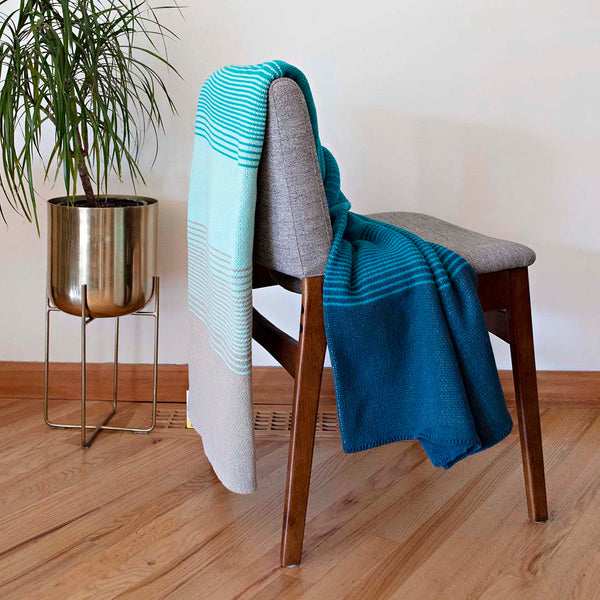 Isla Ombré Throw